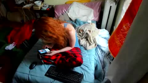 Snapshot of jenovakitty chatting on 10.20.25 Jenn - come to my onlyfans online show from 10.20.25