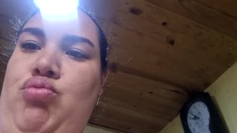 Snapshot of jeny_bel chatting on 02.27.25 jeny bel y el conde online show from 02.27.25