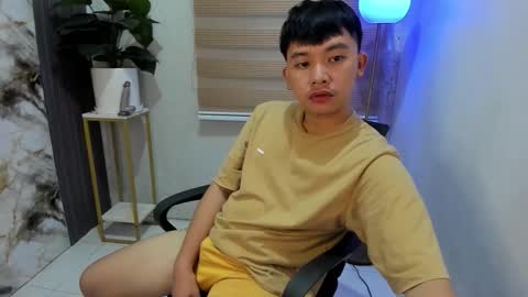 Snapshot of jeppie_ chatting on 10.22.25 jeppie online show from 10.22.25