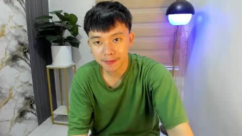 Snapshot of jeppie_ chatting on 10.28.25 jeppie online show from 10.28.25