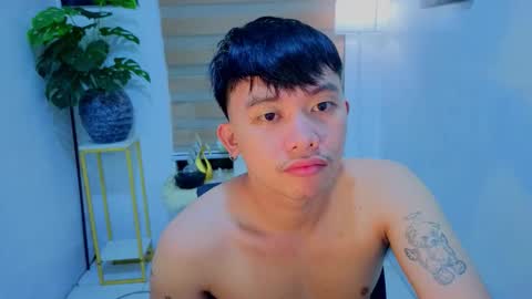 Snapshot of jeppie_ chatting on 11.17.25 jeppie online show from 11.17.25