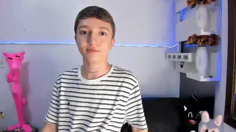 Snapshot of jeremy_salvatore_ chatting on 05.15.26 jero independent model online show from 05.15.26
