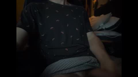 Snapshot of jerkmejake chatting on 11.06.25 jerkmejake online show from 11.06.25