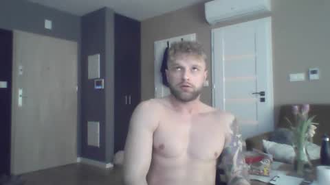 Snapshot of jerryalise chatting on 03.12.25 jerryalise online show from 03.12.25