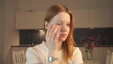 Molly online show from 10.19.25