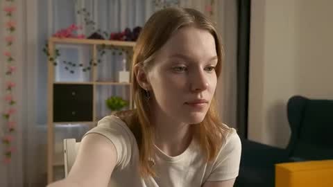 Molly online show from 12.23.25