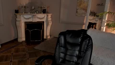 Snapshot of jes_solar chatting on 02.12.26 jes_solar online show from 02.12.26