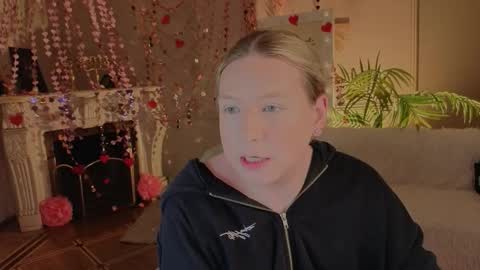 Snapshot of jes_solar chatting on 02.19.26 jes_solar online show from 02.19.26