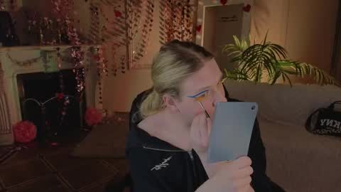 Snapshot of jes_solar chatting on 02.27.26 jes_solar online show from 02.27.26