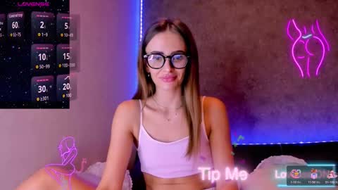 Snapshot of jess_kahawaty chatting on 10.01.25 Jess online show from 10.01.25