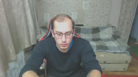 Snapshot of jess_nest chatting on 10.19.25 Jess online show from 10.19.25