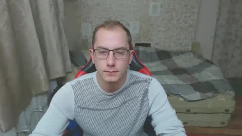 Snapshot of jess_nest chatting on 11.03.25 Jess online show from 11.03.25