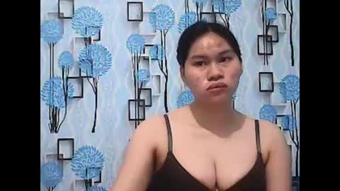 Snapshot of jessa_21 chatting on 04.30.26 jessa_21 online show from 04.30.26