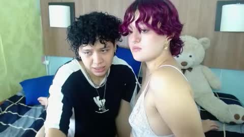 JessAndJade online show from 11.10.25