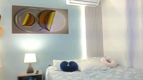 Snapshot of jessdant_luv chatting on 11.13.25 Hello we are Jesse and Dante. online show from 11.13.25