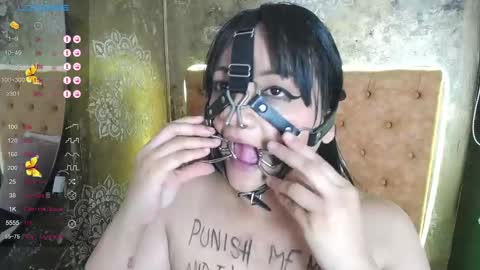   online show from 02.04.25