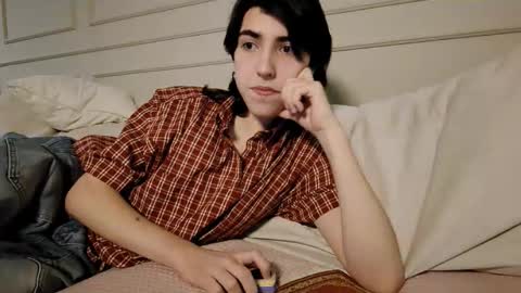 Jesee Estrella online show from 10.10.25