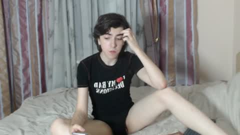 Snapshot of jesse_estrella chatting on 07.26.26 Jesee Estrella online show from 07.26.26