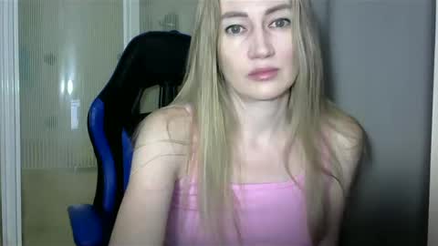 Snapshot of jessfox1 chatting on 12.26.24 JessFox1 online show from 12.26.24