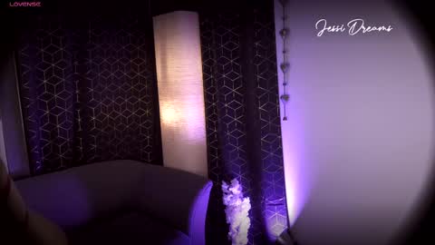 Jessica Gomez online show from 10.14.25