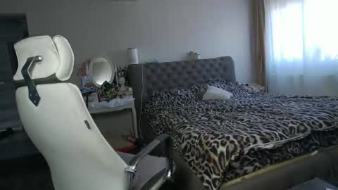 Maria online show from 12.04.25