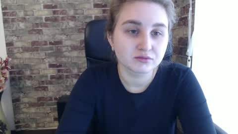 jessica_moul online show from 01.22.25