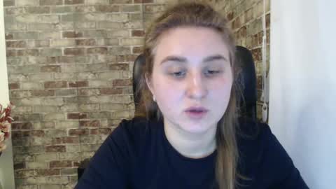 jessica_moul online show from 01.22.25