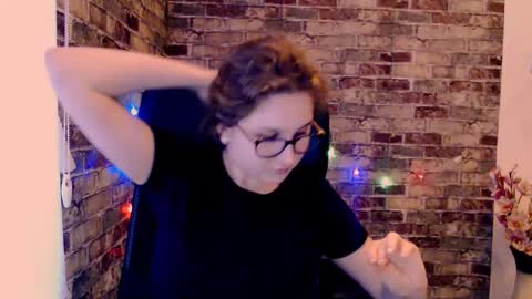 jessica_moul online show from 01.23.25