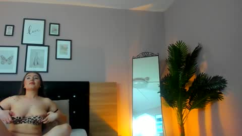 jessica_skyy online show from 03.05.26