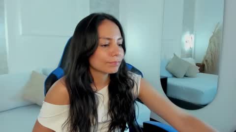 jessica_taylor_22 online show from 04.14.26