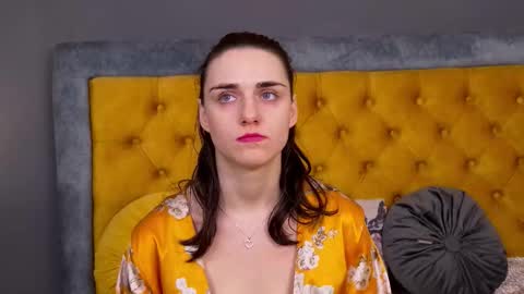 Jessica White online show from 01.08.26