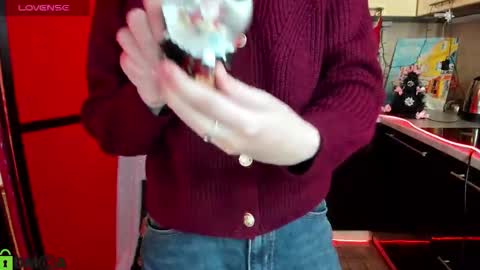 jessicaforris online show from 12.16.25