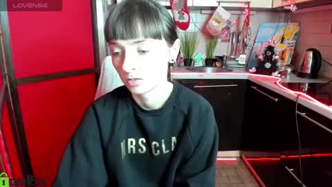 jessicaforris online show from 12.17.25