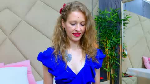 Snapshot of jessicagibson chatting on 05.28.26 Jessica online show from 05.28.26