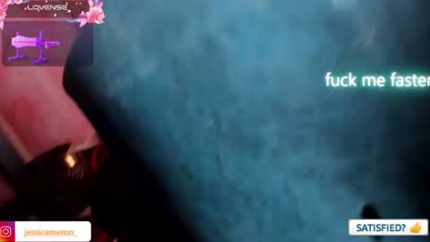 Snapshot of jessicameron chatting on 06.18.26 JESSI AND NAOMI online show from 06.18.26