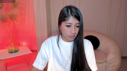 Snapshot of jessicawilliams1 chatting on 01.11.25 JESS online show from 01.11.25