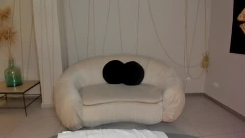 Snapshot of jessicawilliams1 chatting on 02.26.25 JESS online show from 02.26.25