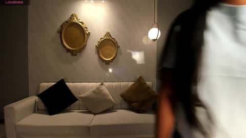 Snapshot of jessicawilliams1 chatting on 09.29.25 JESS online show from 09.29.25