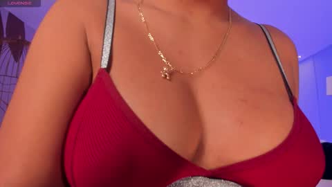 Snapshot of jessicawilliams1 chatting on 10.21.25 JESS online show from 10.21.25