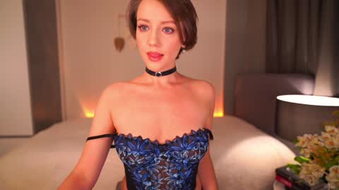 Snapshot of jessideen chatting on 01.02.25 Jessica online show from 01.02.25