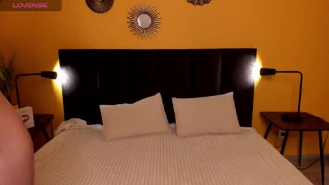 Snapshot of jessie_curlyy chatting on 10.06.25 Jessie online show from 10.06.25