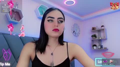 Jessieafroditas room online show from 12.23.24