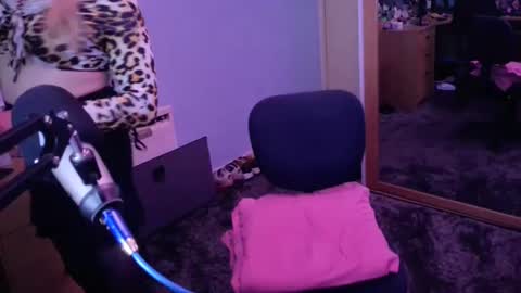 Jessiessicaxx online show from 12.15.24