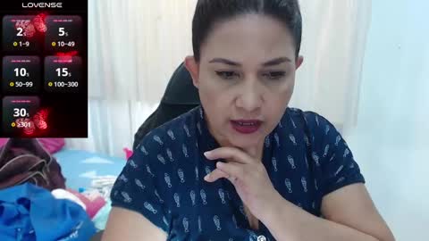 Snapshot of jessikahorny chatting on 12.26.24 paola online show from 12.26.24