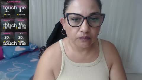 Snapshot of jessikahorny chatting on 01.25.25 paola online show from 01.25.25