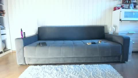 NEW VIDEO IN BIO online show from 04.10.26