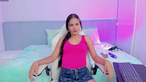 jessy_naugthy18 online show from 09.17.25