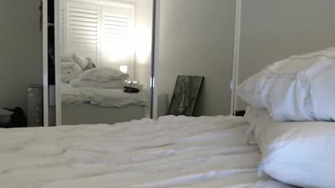 OnlyJessy online show from 10.26.25