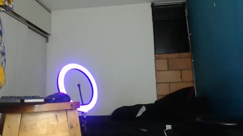 FEMBOY BIGCOCK online show from 01.25.25