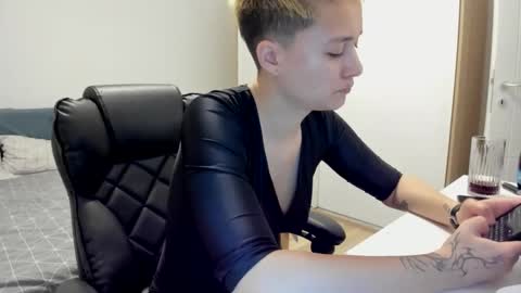 Jessy ---  online show from 02.23.26